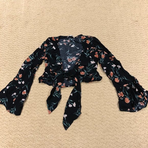 American Eagle Tie Front Blouse - Picture 1 of 3